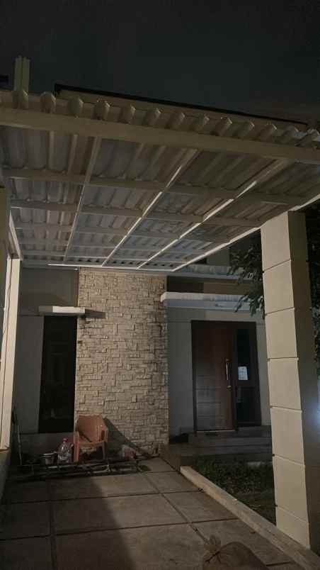 dijual rumah cluster burgundy