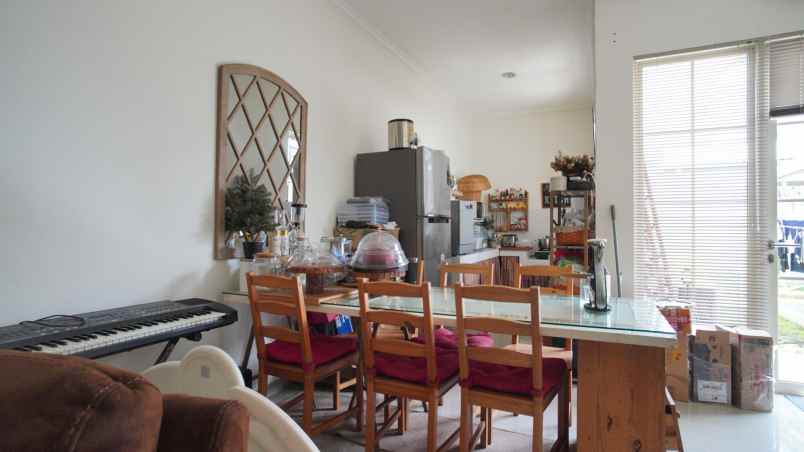 dijual rumah cluster daru suvarna