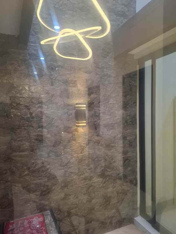 dijual rumah cluster mewah di solobaru