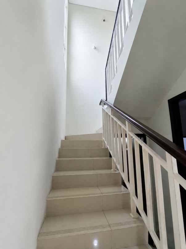 dijual rumah cluster mississippi jgc