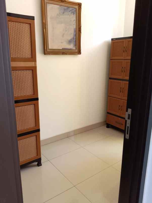 dijual rumah cluster shinano jgc