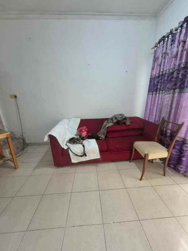 dijual rumah cluster taman cikini