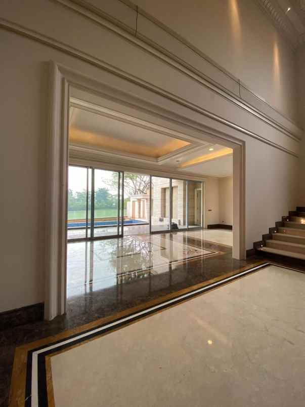 dijual rumah delta golf citraland