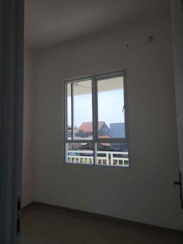 dijual rumah depok 2