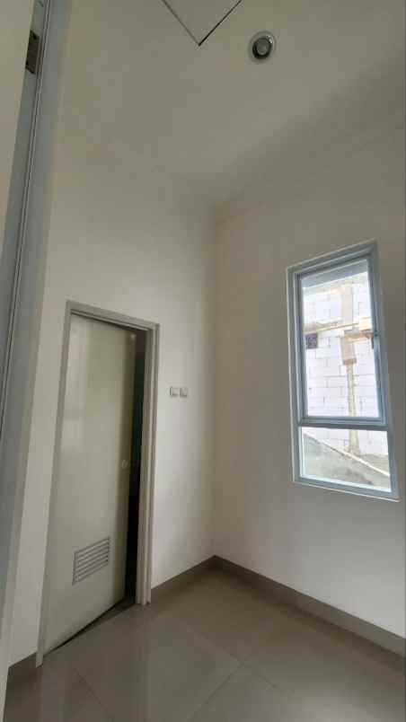 dijual rumah depok dua