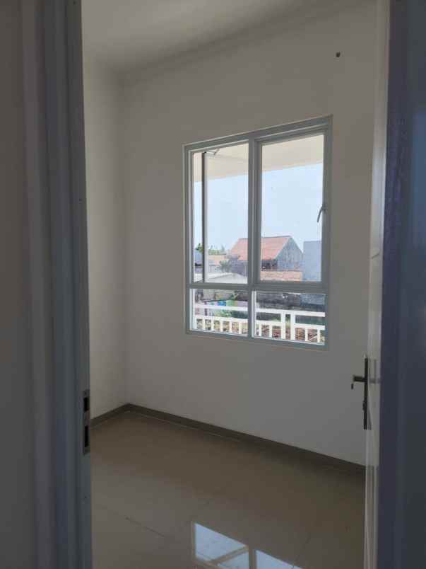 dijual rumah depok dua