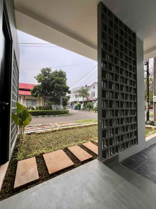 dijual rumah di bintaro