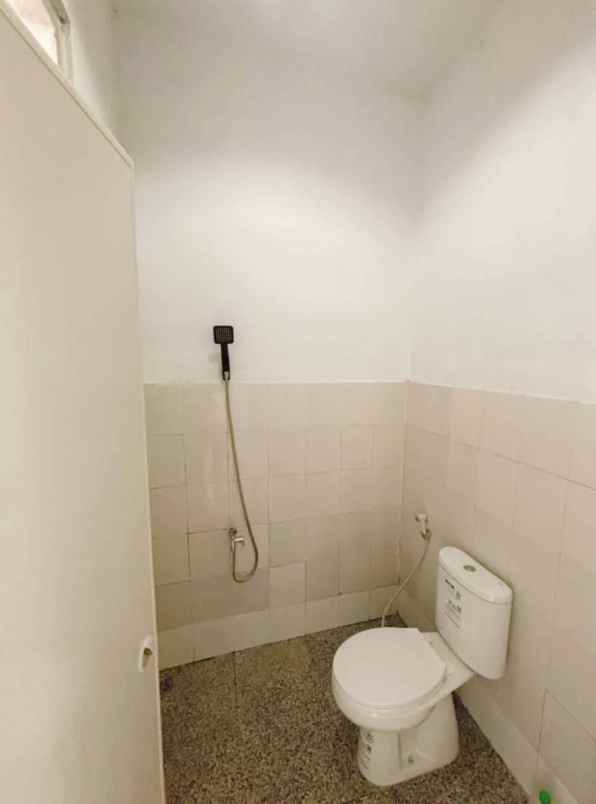 dijual rumah di bukit kencana tembalang semarang