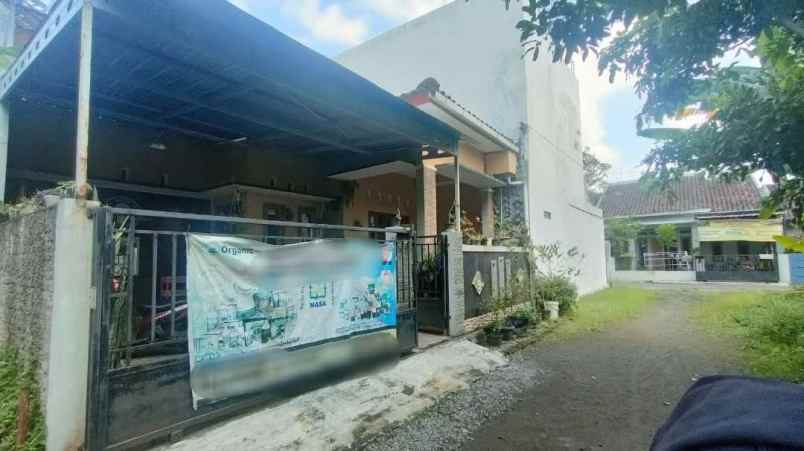 dijual rumah di cempaka sidorejo salatiga