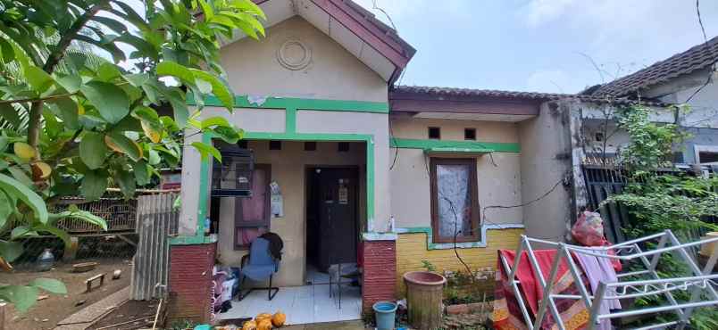 dijual rumah di cileungsi di komplek griya cileungsi 3
