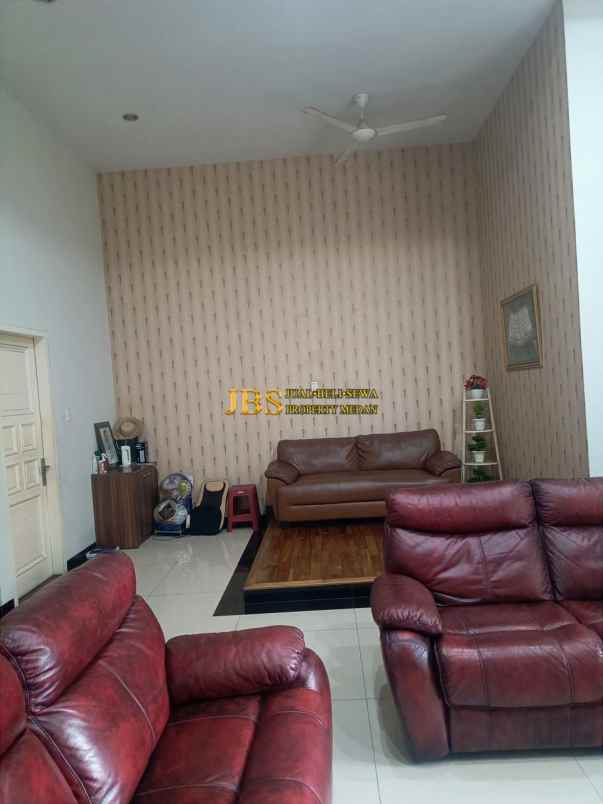 dijual rumah di jalan bunga tanjung xi medan selayang