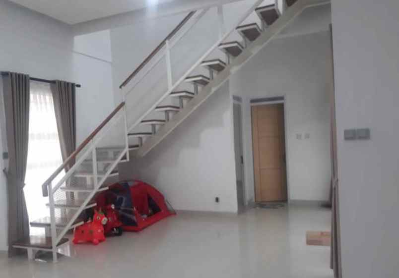 dijual rumah di komplek padasuka park kota bandung