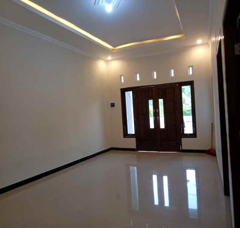 dijual rumah di mijen semarang