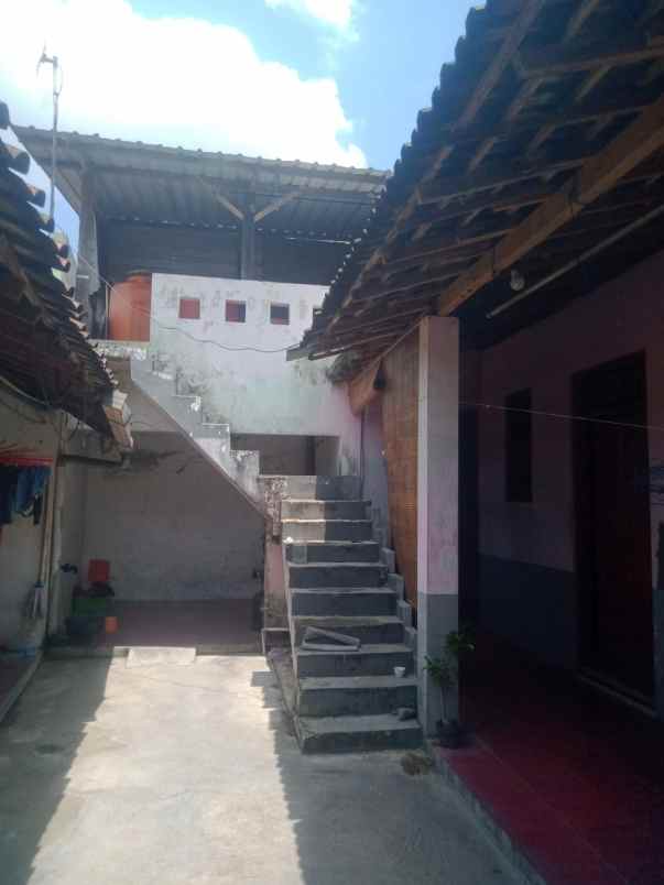 dijual rumah dijual rumah kost di solo