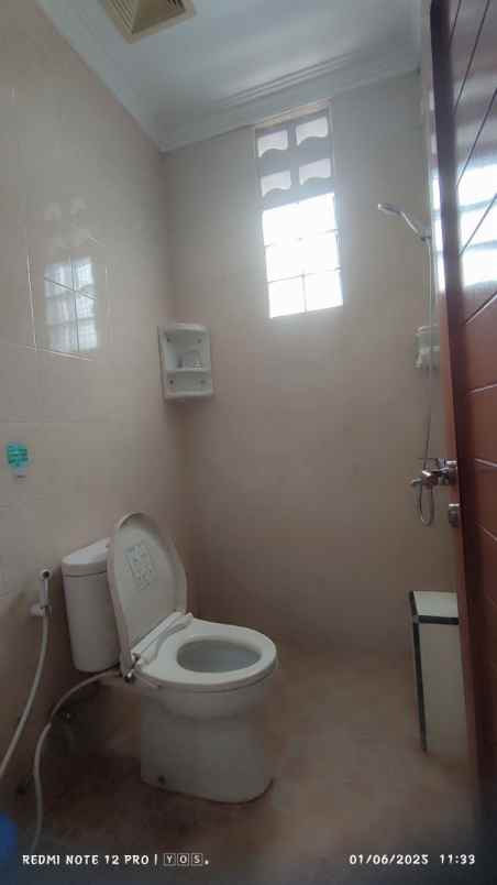 dijual rumah dipalaya ciwaruga bandung