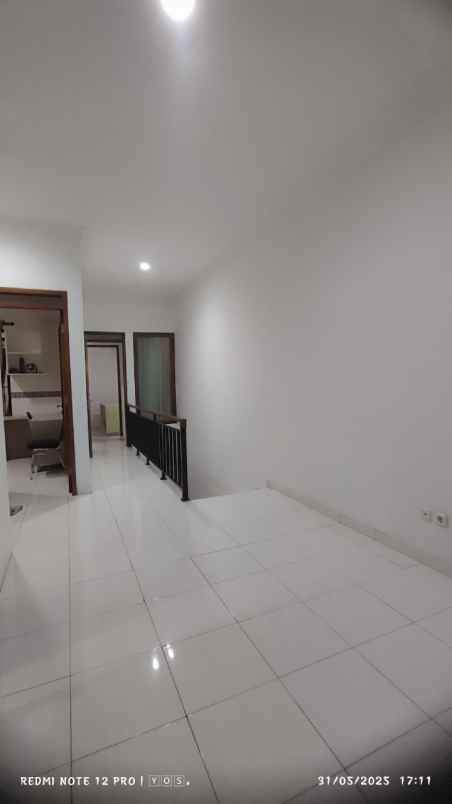 dijual rumah dipalaya ciwaruga bandung