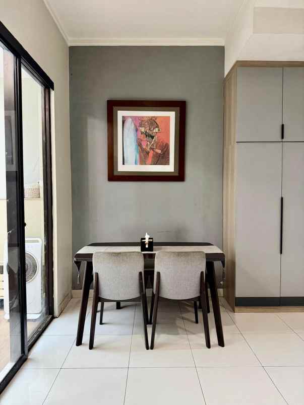 dijual rumah discovery bintaro