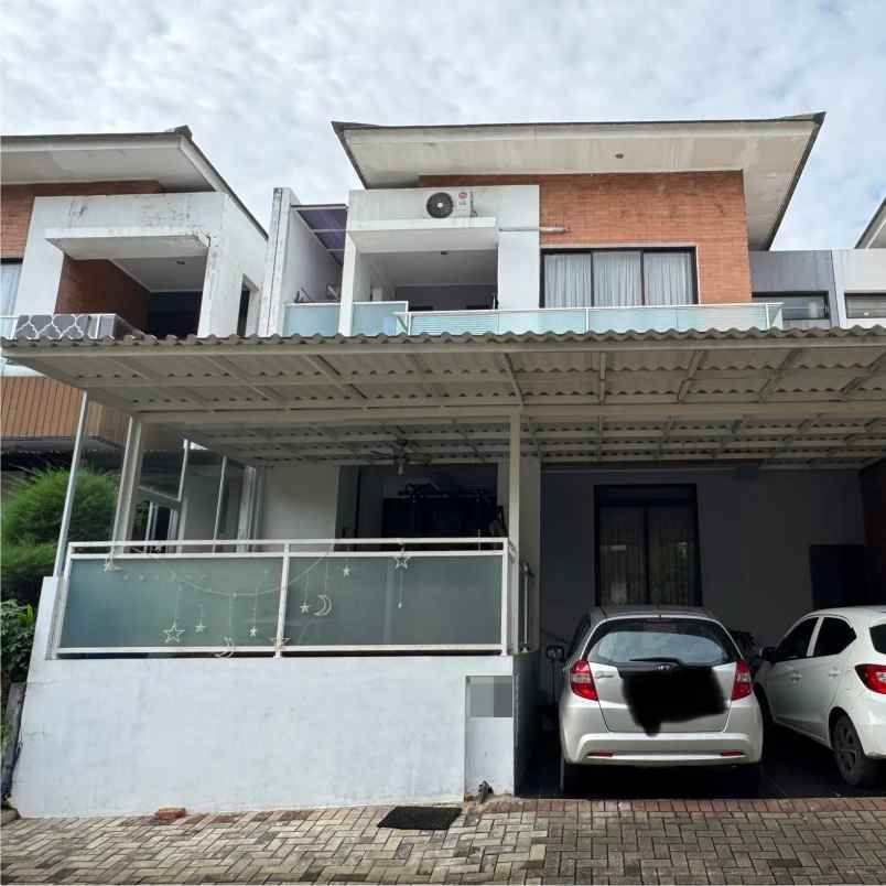 dijual rumah discovery bintaro