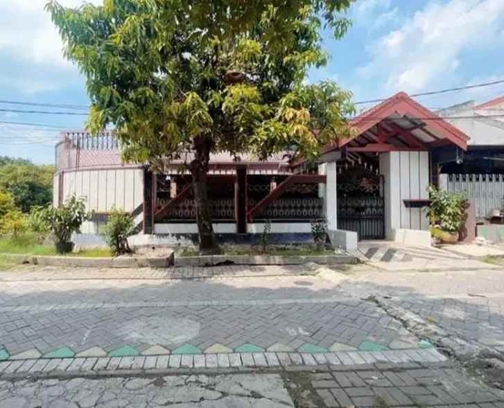 dijual rumah dukuh kupang