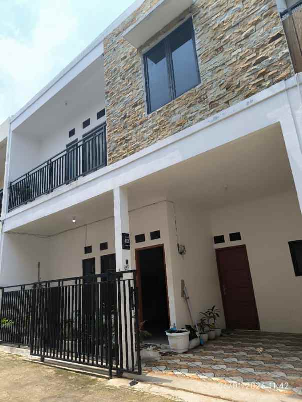 dijual rumah duren sawit jaktim