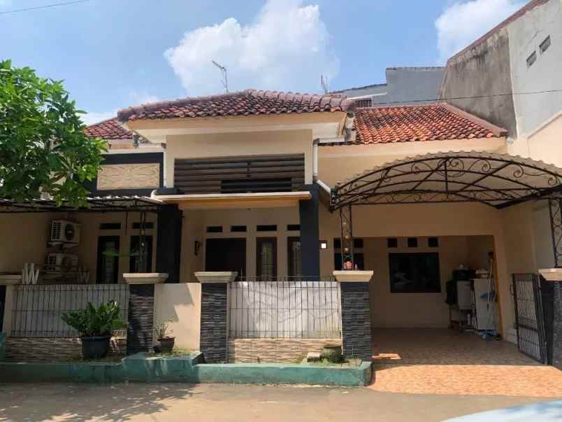 Elkk327 Rumah Luas Murah Dan Strategis Di Jl Tole Iskandar Sukmajaya