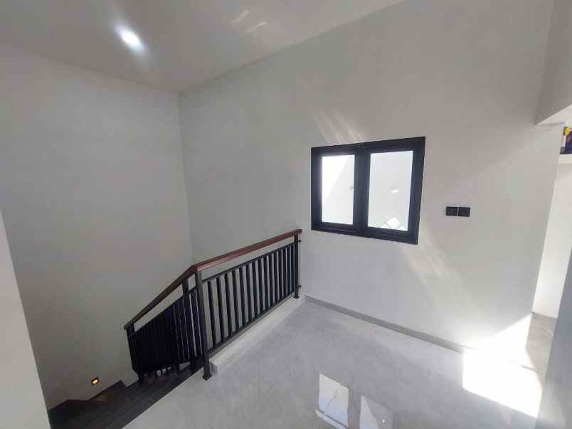 dijual rumah fajar indah baturan