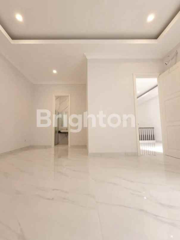dijual rumah galaxy bumi permai araya