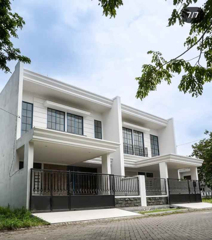 dijual rumah galaxy bumi permai araya
