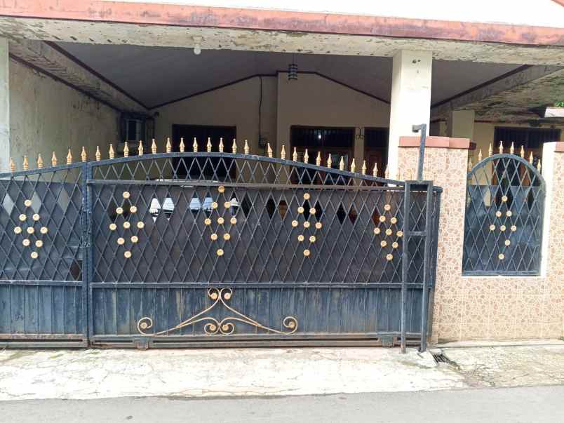 dijual rumah gandaria utara kebayoran