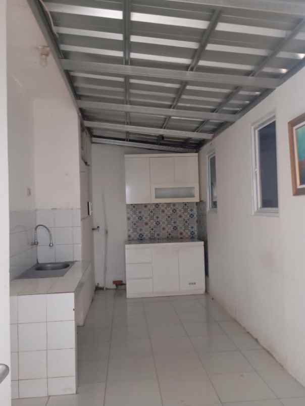 dijual rumah gdc sukmajaya depok
