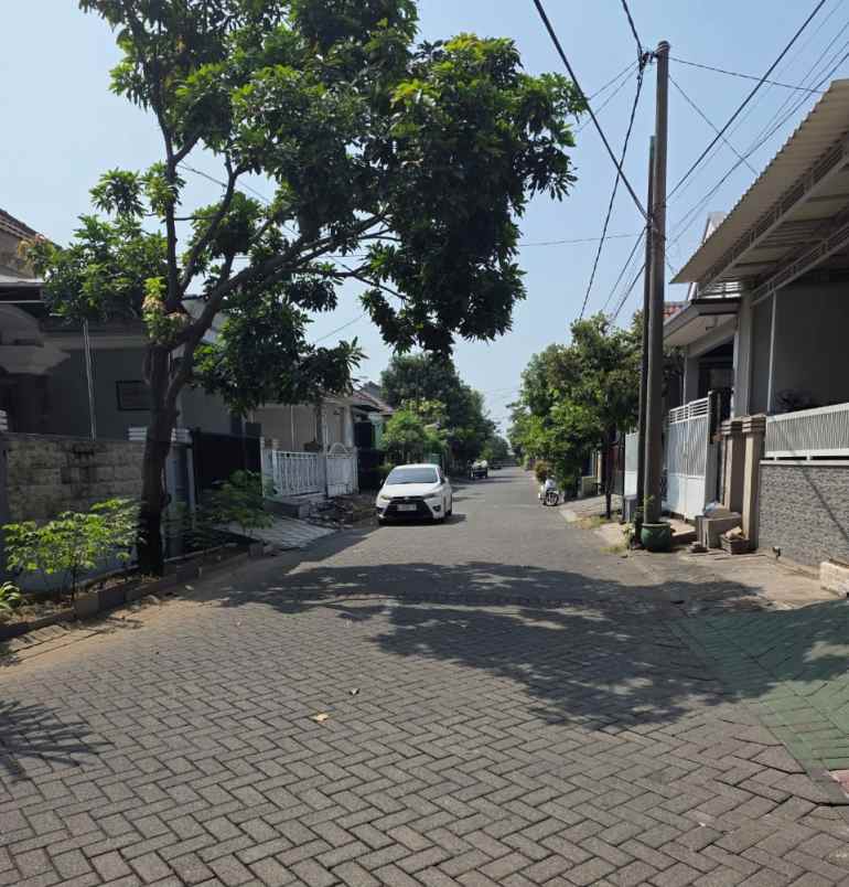 dijual rumah graha tirta