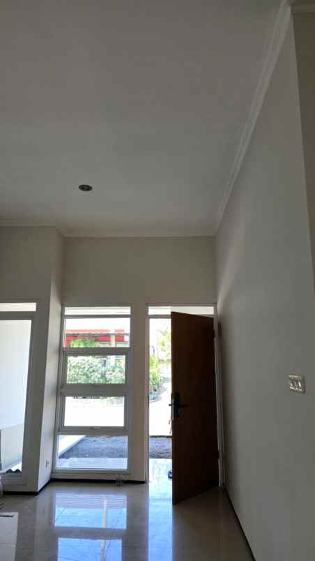 dijual rumah grand d pillar residence