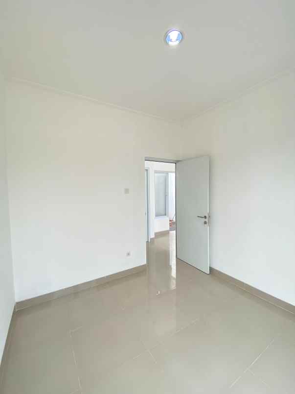 dijual rumah green view cisauk