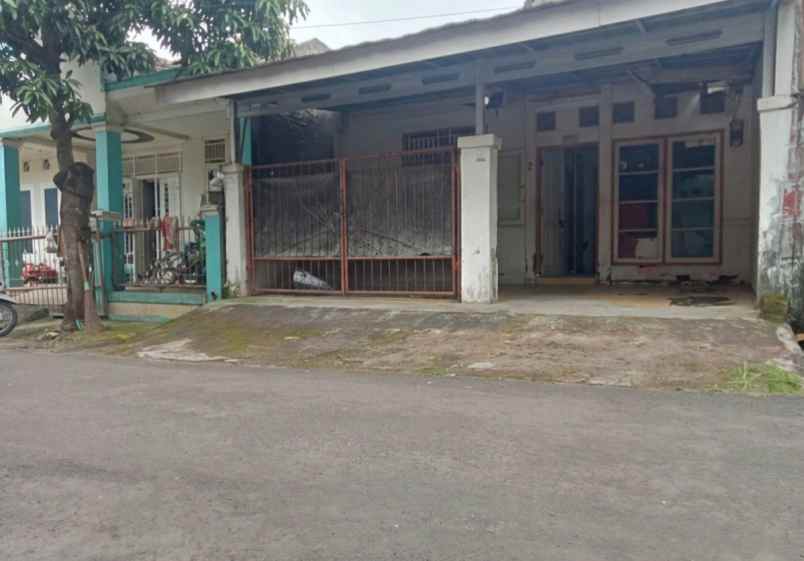 dijual rumah griya permata asri serang
