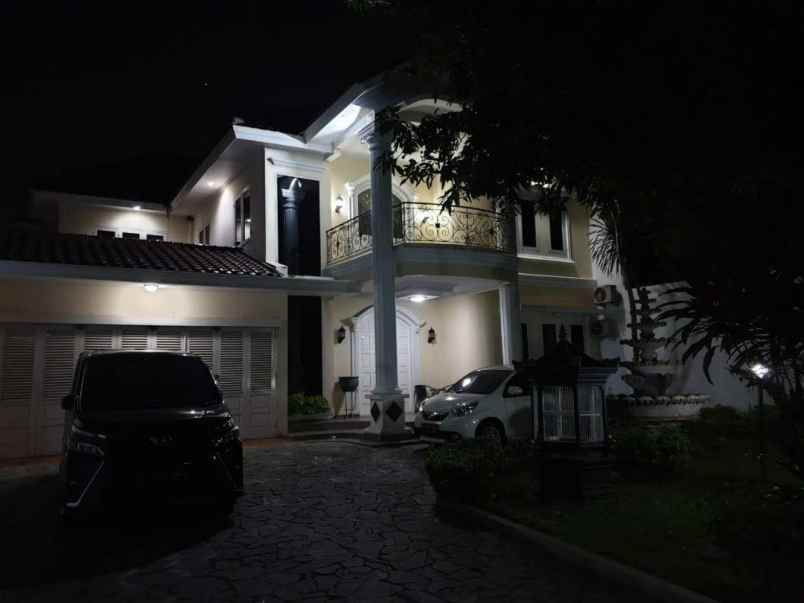 dijual rumah griya torina bintaro