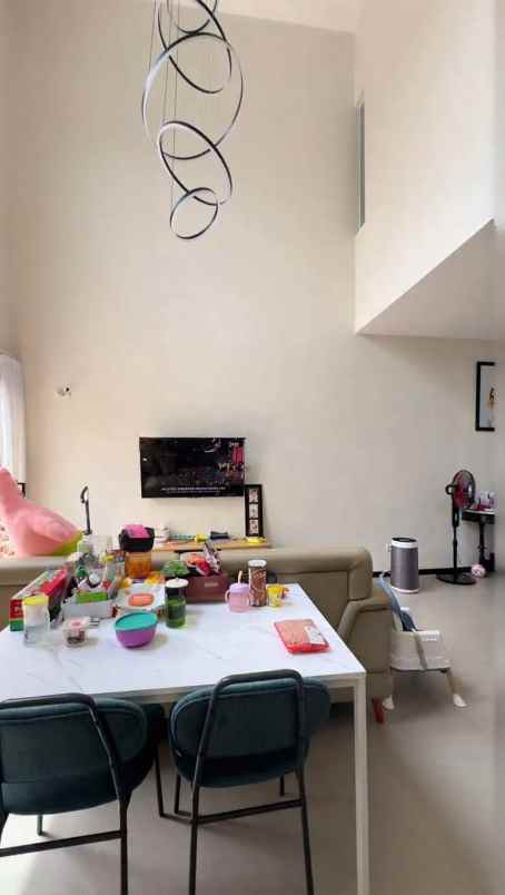 dijual rumah gunung anyar