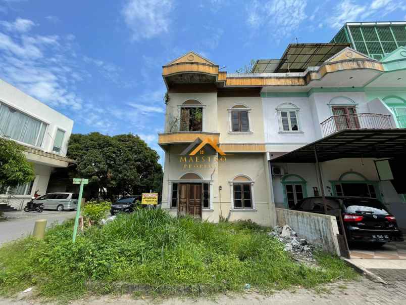 dijual rumah hook komplek cemara asri jalan kiwi medan
