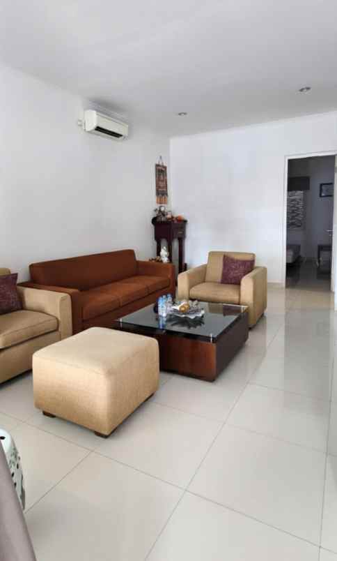 dijual rumah imperial gading sukapura