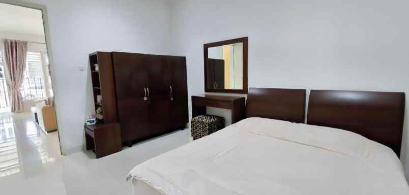 dijual rumah imperial gading sukapura