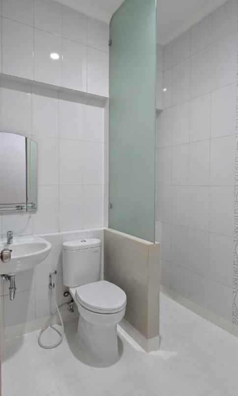 dijual rumah imperial gading sukapura