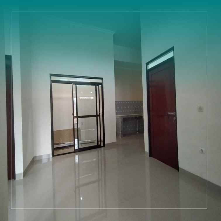 dijual rumah jalan alternatif kota