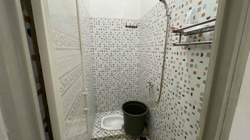 dijual rumah jalan alternatif kota