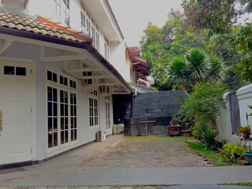 dijual rumah jalan asem raya cipete