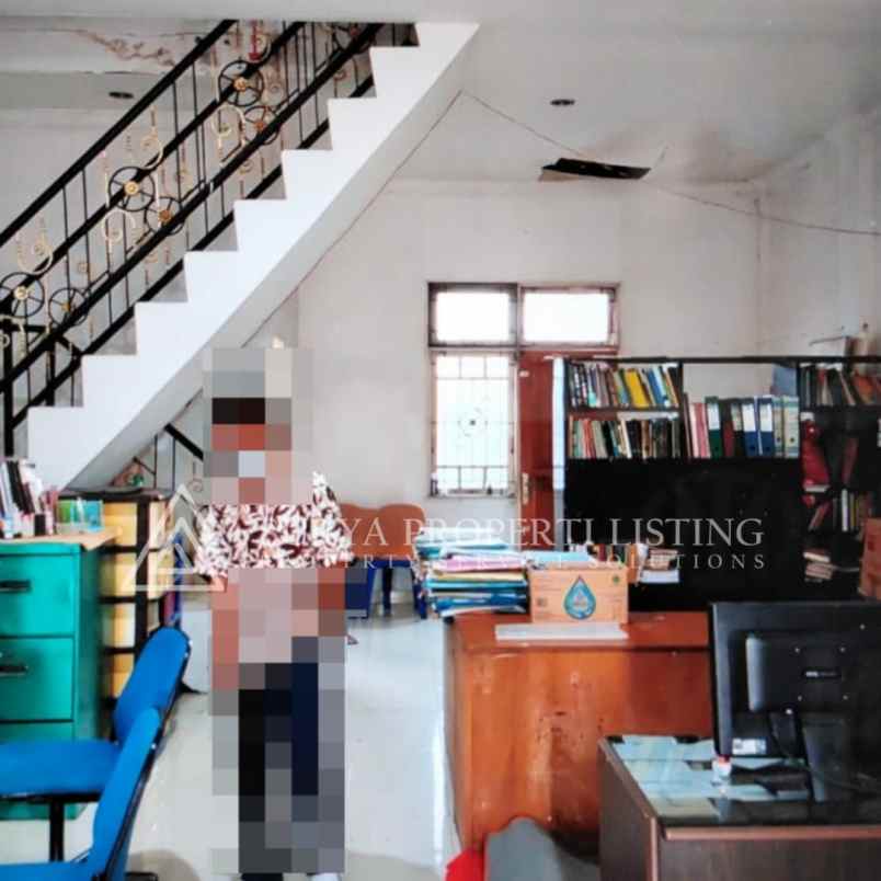 dijual rumah jalan asrama komplek bumi asri