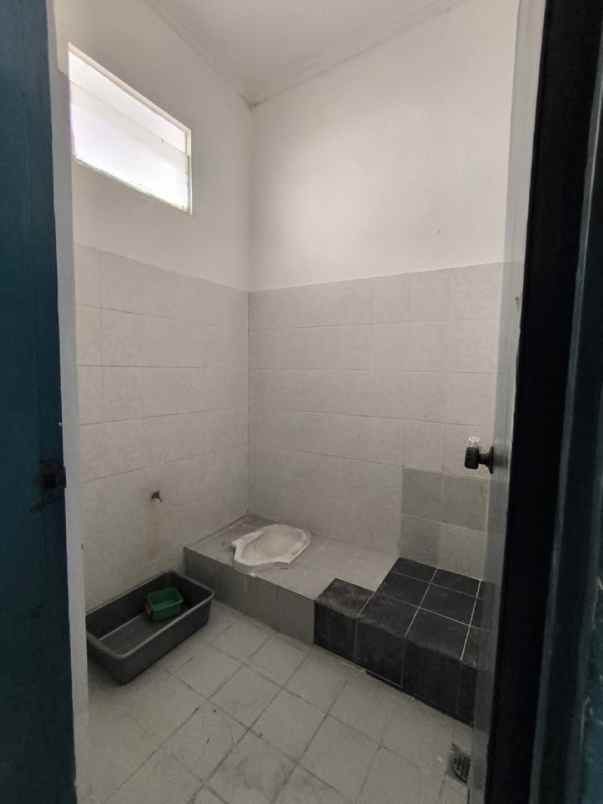 dijual rumah jalan cempaka putih tengah