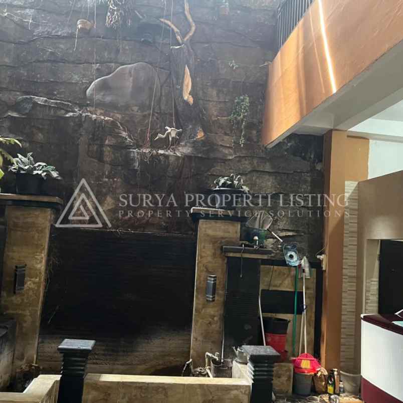 dijual rumah jalan hokky medan kota