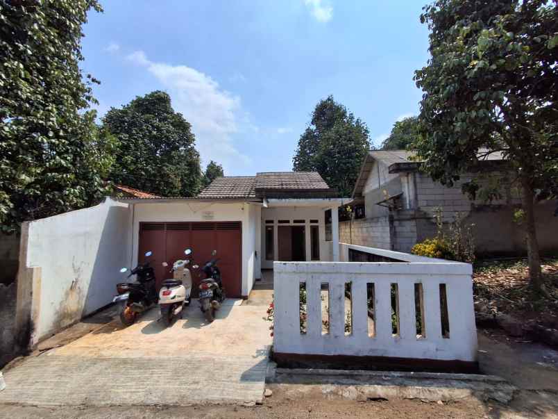 dijual rumah jalan jampang kalisuren rt