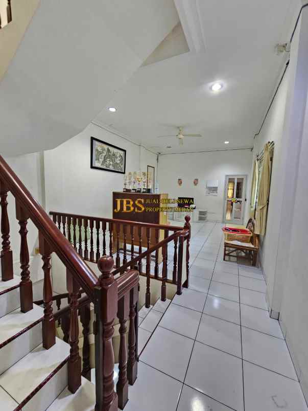dijual rumah jalan kalianda dekat jl m