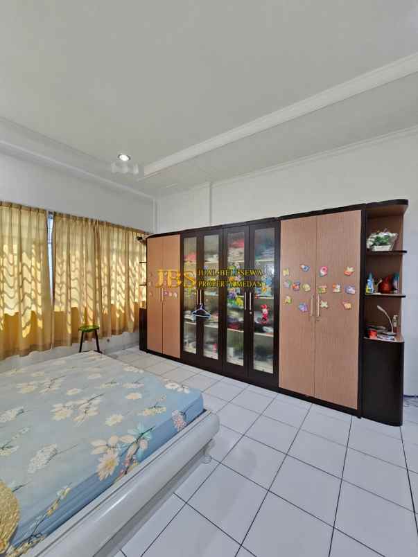 dijual rumah jalan kalianda dekat jl m