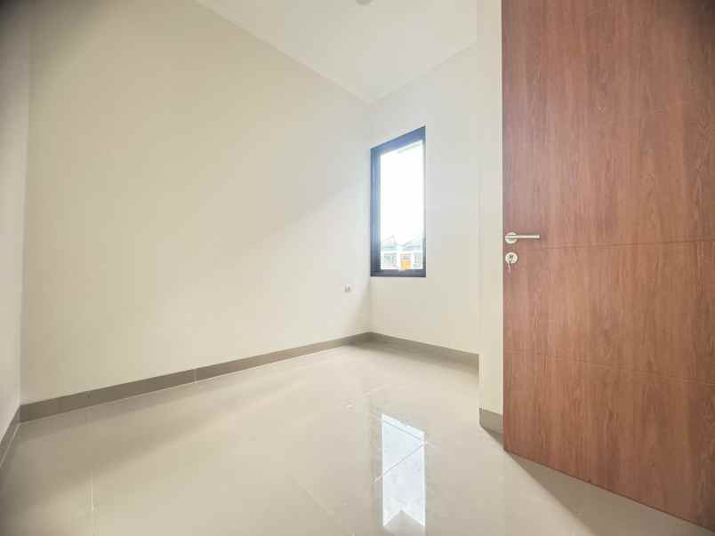 dijual rumah jalan lestari pamulang barat